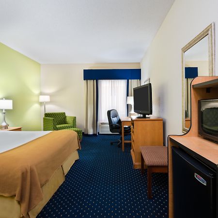 Holiday Inn Express Ashland By Ihg Bagian luar foto