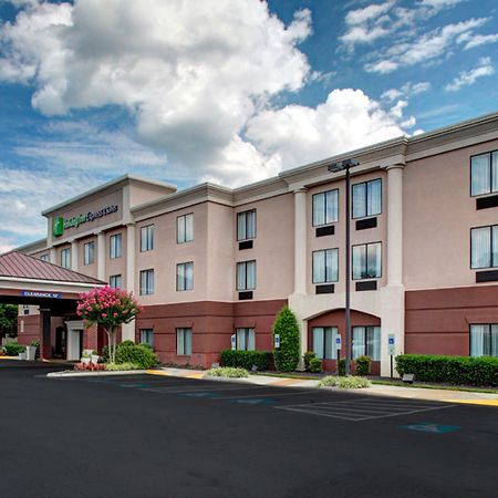 Holiday Inn Express Ashland By Ihg Bagian luar foto