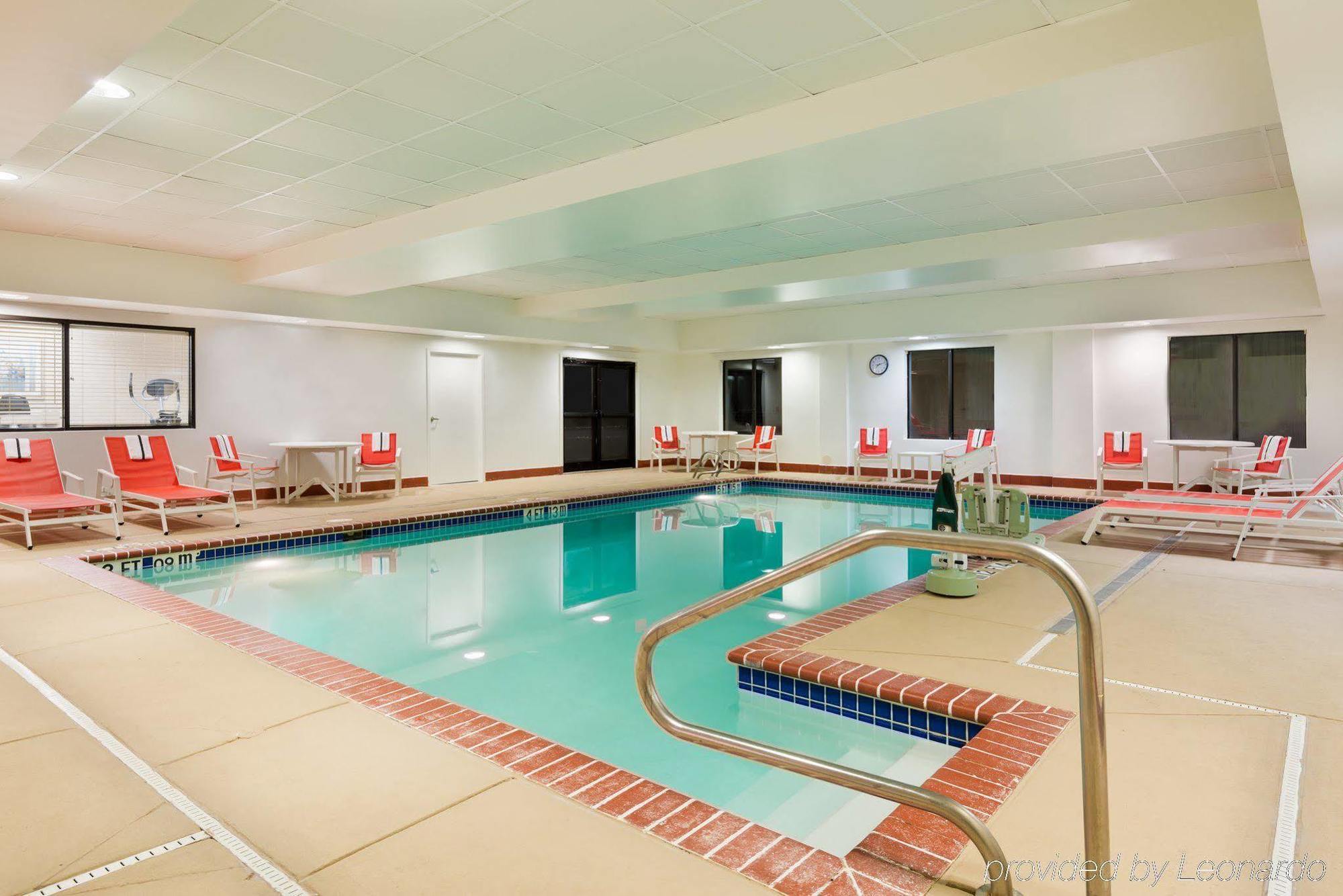 Holiday Inn Express Ashland By Ihg Bagian luar foto